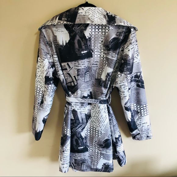 Spring Coat - Picture 2 of 5